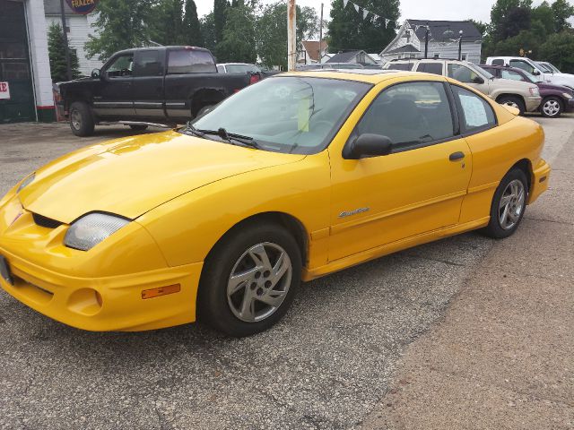 2002 Pontiac Sunfire 4dr Sdn SL Auto Sedan