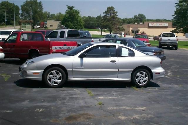 2002 Pontiac Sunfire SE