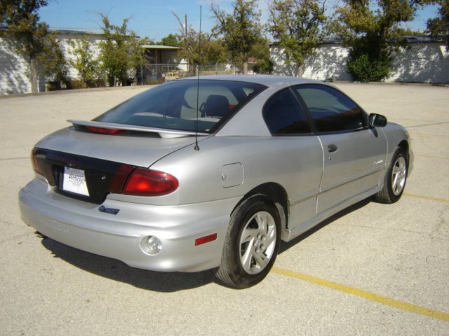 2002 Pontiac Sunfire 4dr Sdn SL Auto Sedan