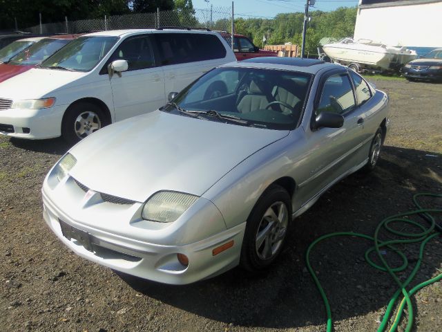 2002 Pontiac Sunfire 4dr Sdn SL Auto Sedan