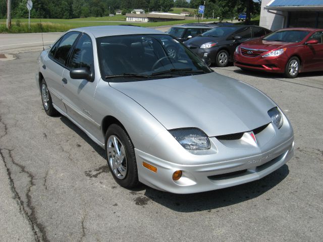 2002 Pontiac Sunfire Sport -5 Speed-stick-4x4