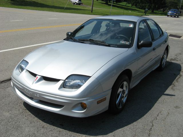 2002 Pontiac Sunfire Sport -5 Speed-stick-4x4