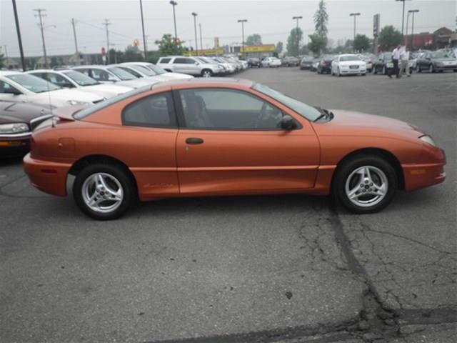 2004 Pontiac Sunfire Unknown