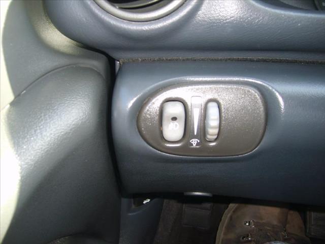 2004 Pontiac Sunfire Unknown