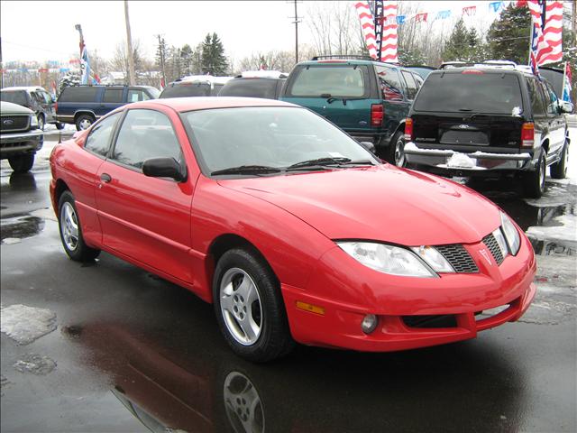 2004 Pontiac Sunfire Base