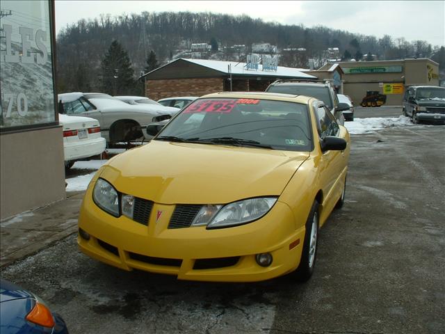 2004 Pontiac Sunfire Base