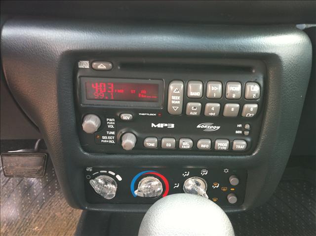 2004 Pontiac Sunfire CD With MP3
