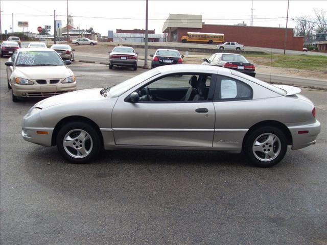 2005 Pontiac Sunfire Unknown