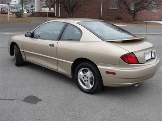 2005 Pontiac Sunfire SE
