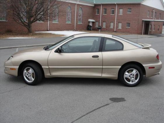 2005 Pontiac Sunfire SE