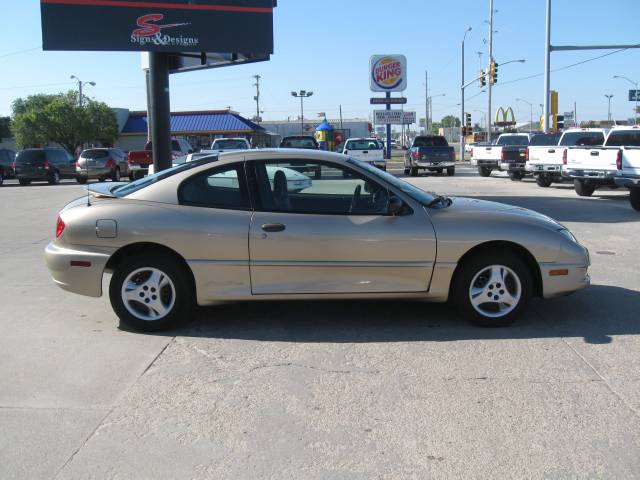 2005 Pontiac Sunfire Base