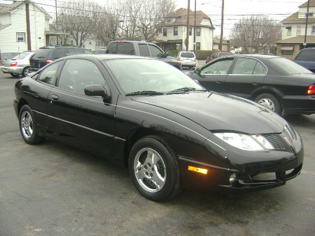 2005 Pontiac Sunfire Base