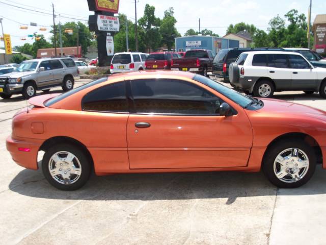 2005 Pontiac Sunfire Base