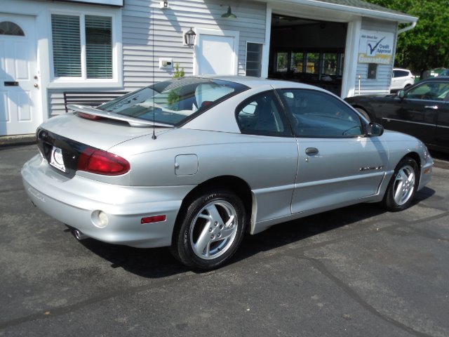 2001 Pontiac Sunfire GT Passion