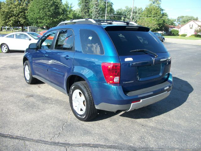 2006 Pontiac Torrent EX - DUAL Power Doors