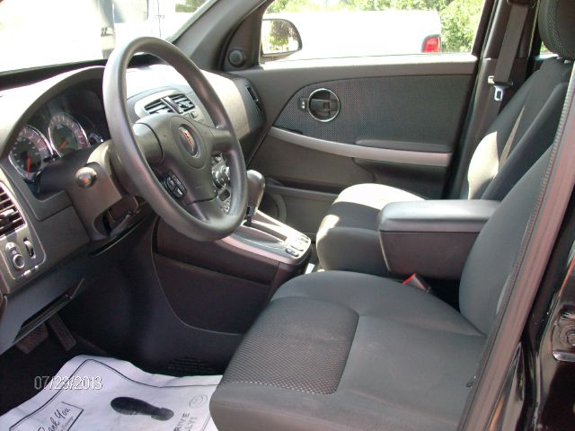 2006 Pontiac Torrent EX - DUAL Power Doors