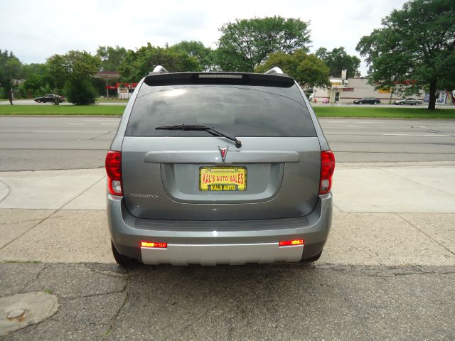 2006 Pontiac Torrent Base