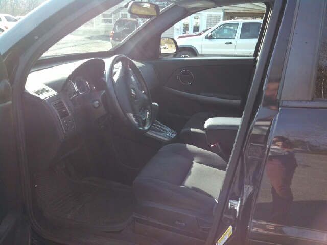 2006 Pontiac Torrent EX - DUAL Power Doors