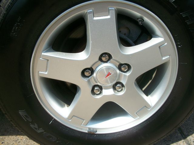 2007 Pontiac Torrent EX - DUAL Power Doors