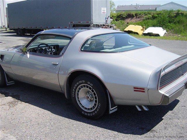 1979 Pontiac TRANS AM Reg Cab 133 WB 2WD