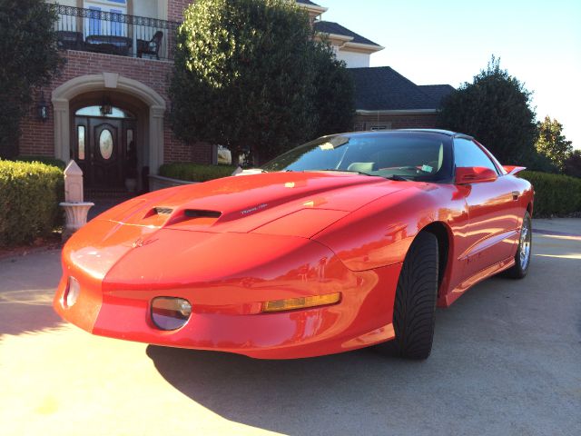 1996 Pontiac TRANS AM 4dr Sdn V6 CXL