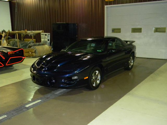 1999 Pontiac TRANS AM Sport Crew Cab Shortbox 4x4