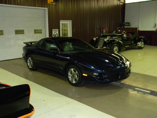 1999 Pontiac TRANS AM Sport Crew Cab Shortbox 4x4