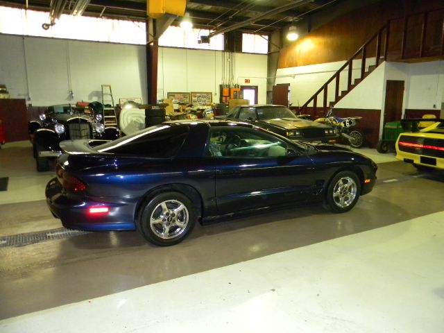 1999 Pontiac TRANS AM Sport Crew Cab Shortbox 4x4