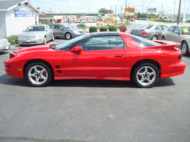 2000 Pontiac TRANS AM 4DR 2500 4WD BASE