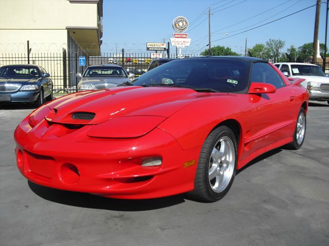 2002 Pontiac TRANS AM 2 W/moonroof
