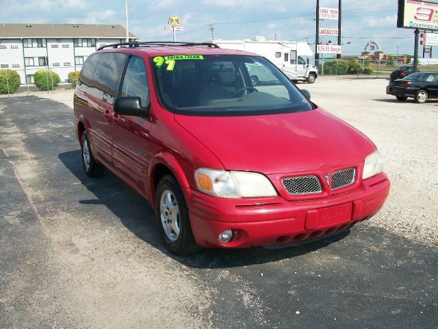 1997 Pontiac Trans Sport 2WD 2dr Supercab 126
