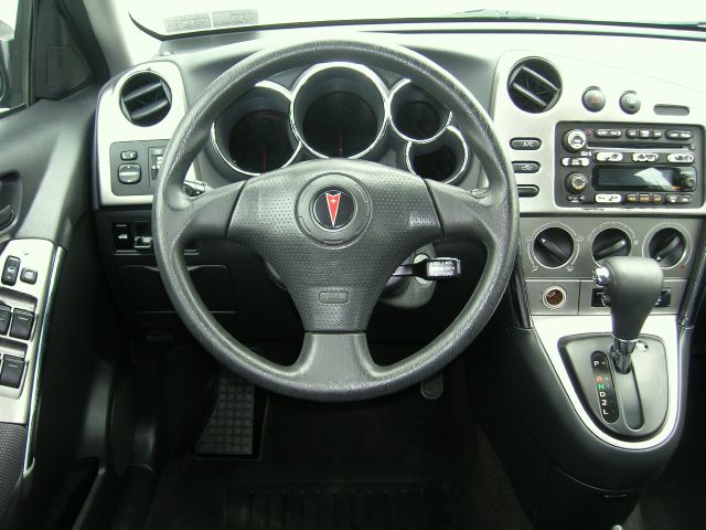 2003 Pontiac Vibe Base