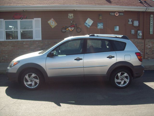 2003 Pontiac Vibe Base