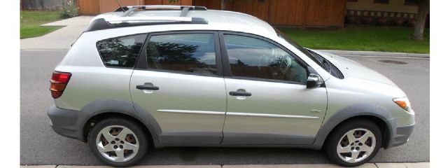 2003 Pontiac Vibe Base