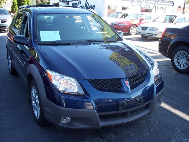 2003 Pontiac Vibe Base