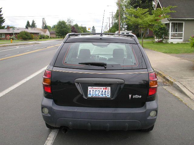 2003 Pontiac Vibe Base