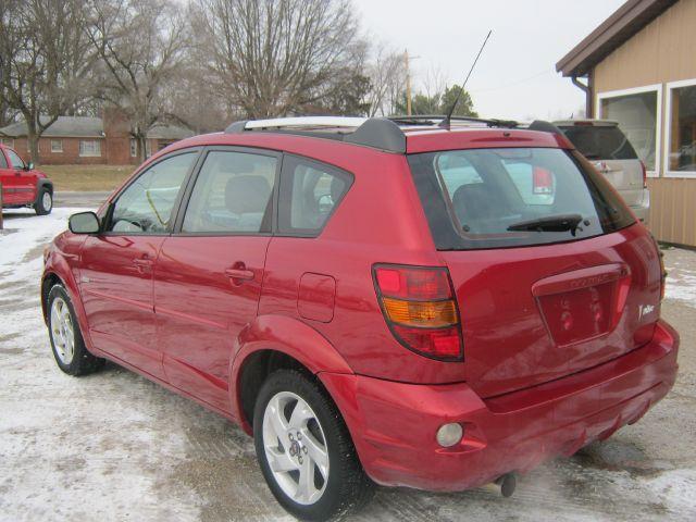 2003 Pontiac Vibe Base