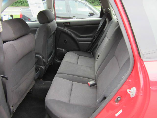 2003 Pontiac Vibe 4dr 2.9L Twin Turbo AWD SUV