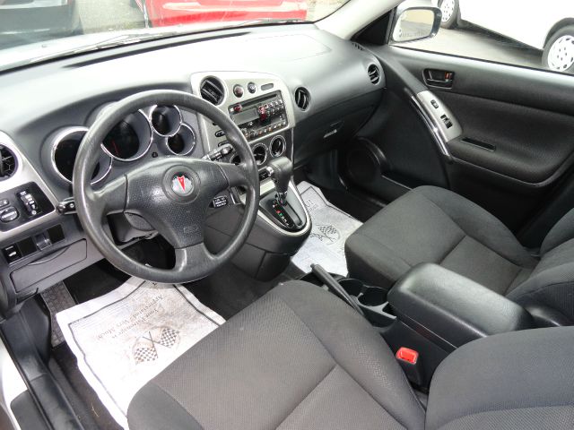 2004 Pontiac Vibe Base