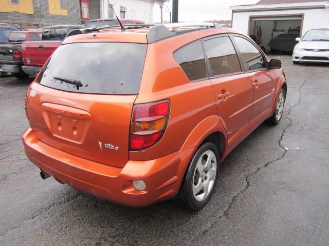 2004 Pontiac Vibe Base