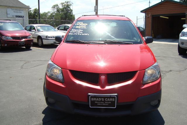 2004 Pontiac Vibe Base