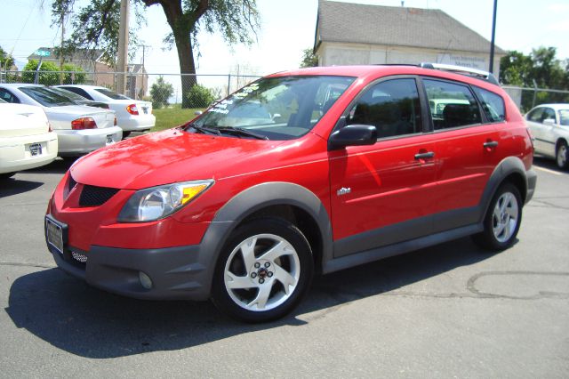 2004 Pontiac Vibe Base