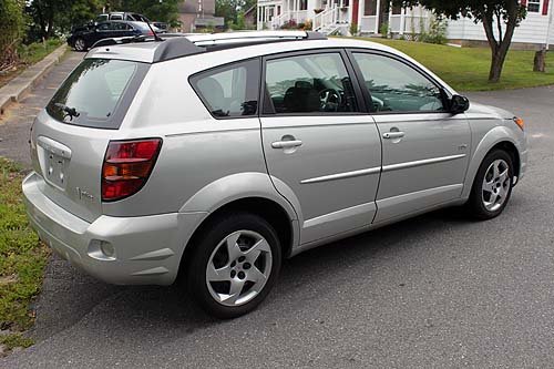 2004 Pontiac Vibe Base