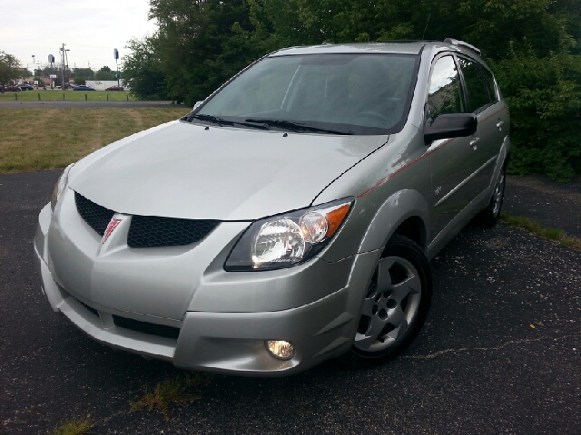2004 Pontiac Vibe Base