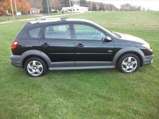 2004 Pontiac Vibe Club Coupe Wideside 141.5