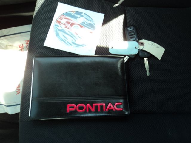 2004 Pontiac Vibe 1 Owner