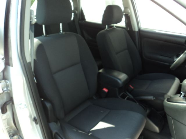 2004 Pontiac Vibe 1 Owner