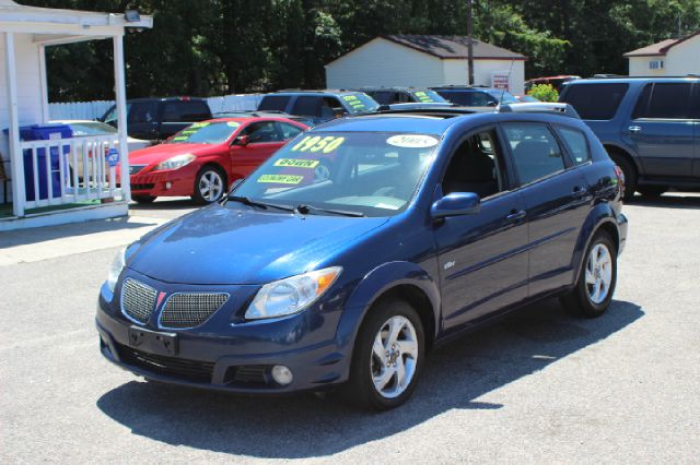 2005 Pontiac Vibe Base