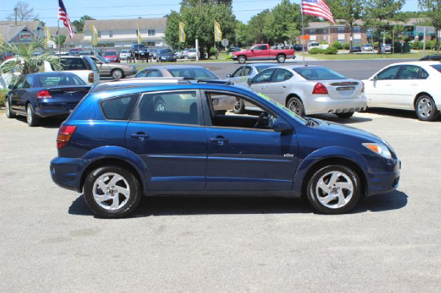 2005 Pontiac Vibe Base