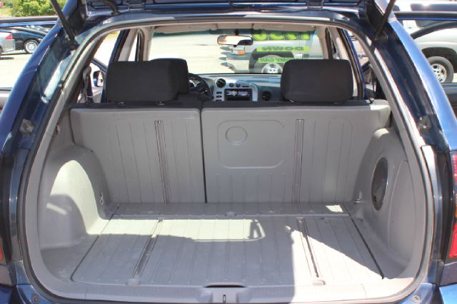 2005 Pontiac Vibe Base